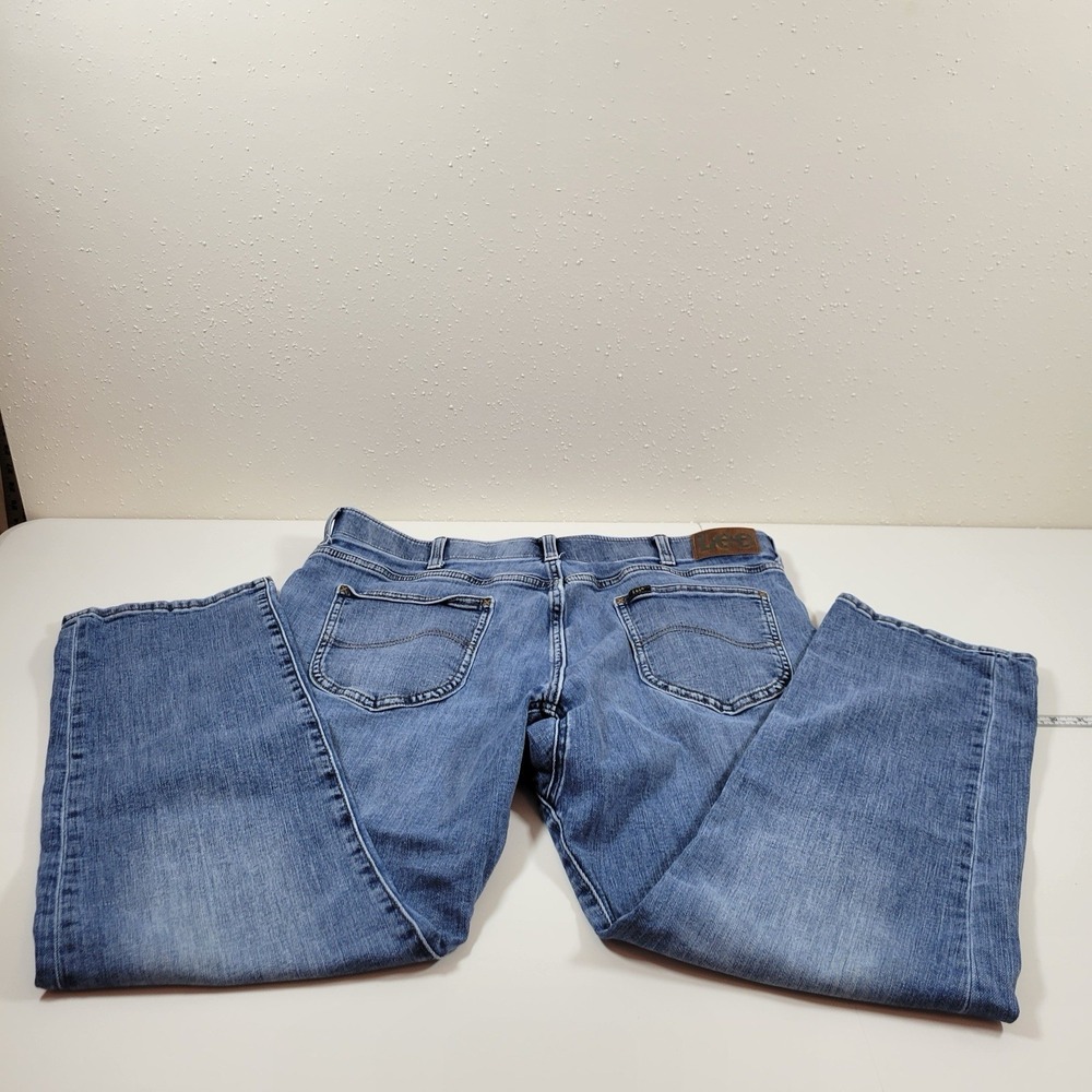 Lee Men's Jeans Extreme Motion Straight Taper Size 40x30 Blue - Picture 2 of 11